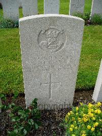 Lijssenthoek Military Cemetery - Fear, H