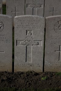 Lijssenthoek Military Cemetery - Felix, James