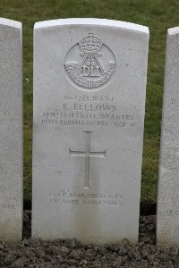 Lijssenthoek Military Cemetery - Fellows, R
