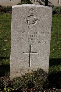 Lijssenthoek Military Cemetery - Felts, Percival Claude