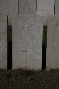 Lijssenthoek Military Cemetery - Fensome, S