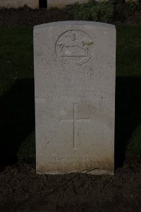 Lijssenthoek Military Cemetery - Fenton, Thomas