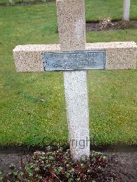 Lijssenthoek Military Cemetery - Fettu, Albert