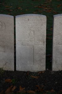Lijssenthoek Military Cemetery - Field, Francis Henry