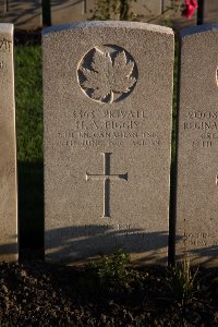 Lijssenthoek Military Cemetery - Figgis, Herbert Arthur