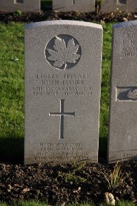 Lijssenthoek Military Cemetery - Fisher, John