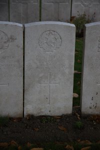 Lijssenthoek Military Cemetery - Fisher, R