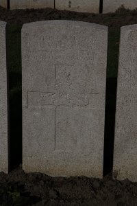 Lijssenthoek Military Cemetery - Fitzhugh, Henry Arthur