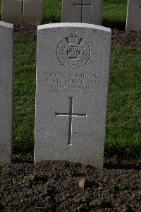 Lijssenthoek Military Cemetery - Fletcher, R