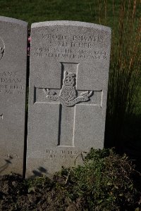 Lijssenthoek Military Cemetery - Fletcher, S