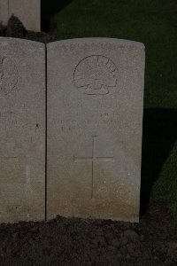 Lijssenthoek Military Cemetery - Flood, Nicholas Sylvester