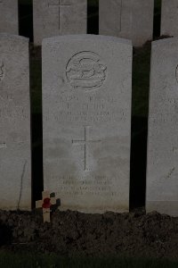 Lijssenthoek Military Cemetery - Flude, Frederick James