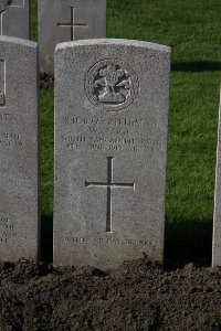 Lijssenthoek Military Cemetery - Fogg, Walter