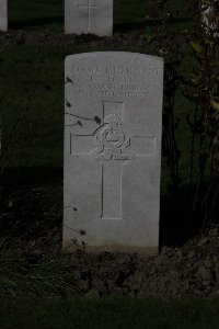 Lijssenthoek Military Cemetery - Forbes, J D