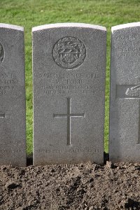 Lijssenthoek Military Cemetery - Ford, W