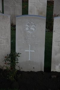 Lijssenthoek Military Cemetery - Forshaw, T