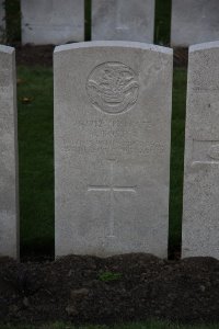 Lijssenthoek Military Cemetery - Foster, Arthur
