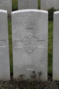 Lijssenthoek Military Cemetery - Foster, W