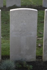 Lijssenthoek Military Cemetery - Fox, C W