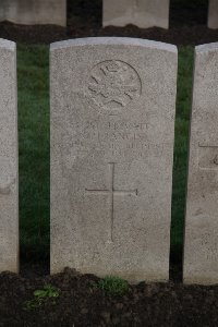 Lijssenthoek Military Cemetery - Francis, G