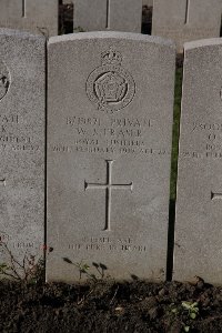 Lijssenthoek Military Cemetery - Fraser, William Stewart