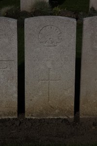 Lijssenthoek Military Cemetery - French, Thomas Richards