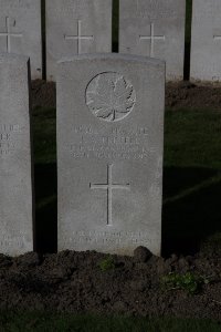 Lijssenthoek Military Cemetery - Frissell, James Alexander
