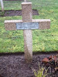 Lijssenthoek Military Cemetery - Fromant, Josime