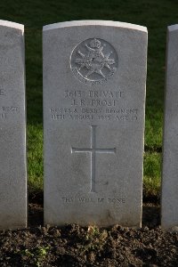Lijssenthoek Military Cemetery - Frost, John Robert