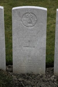 Lijssenthoek Military Cemetery - Fulker, Arthur George