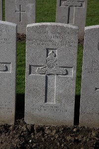 Lijssenthoek Military Cemetery - Fursey, William Arthur