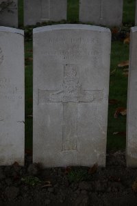 Lijssenthoek Military Cemetery - Gage, A