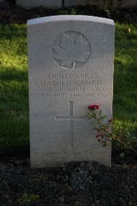 Lijssenthoek Military Cemetery - Gallen, Harold