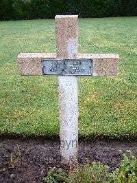 Lijssenthoek Military Cemetery - Garach, Louis