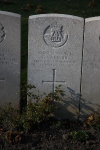 Lijssenthoek Military Cemetery - Gartside, Robert