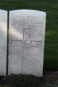 Lijssenthoek Military Cemetery - Gaunt, A