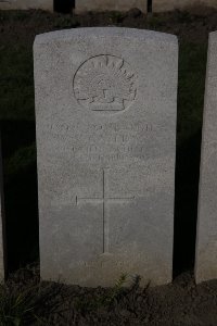 Lijssenthoek Military Cemetery - Gayer, William Ventry