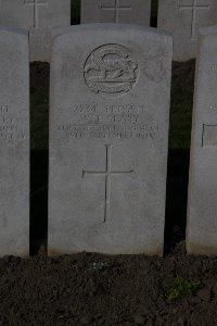 Lijssenthoek Military Cemetery - Geary, W T