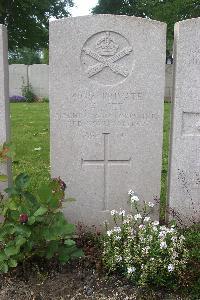 Lijssenthoek Military Cemetery - Gee, Albert