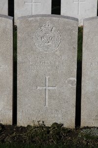 Lijssenthoek Military Cemetery - Gemmell, R S