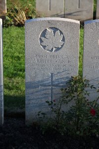 Lijssenthoek Military Cemetery - Genge, Arthur