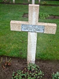 Lijssenthoek Military Cemetery - Gerdolle, Pierre Lt