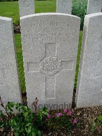 Lijssenthoek Military Cemetery - Gibbon, S
