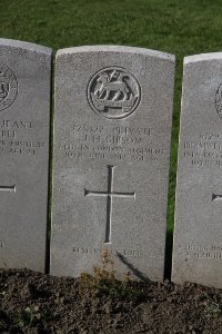 Lijssenthoek Military Cemetery - Gibson, John Henry