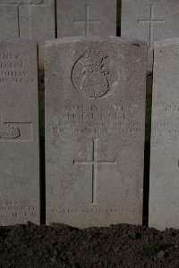 Lijssenthoek Military Cemetery - Gill, Bernard