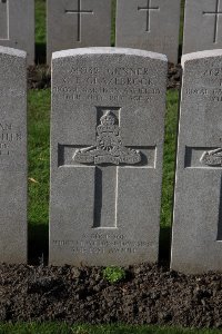Lijssenthoek Military Cemetery - Glazebrook, George Edwin
