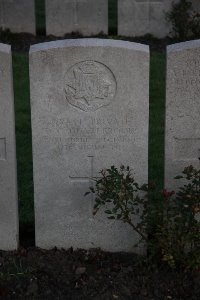 Lijssenthoek Military Cemetery - Glazebrook, L C