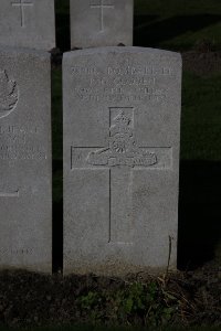 Lijssenthoek Military Cemetery - Godden, R G