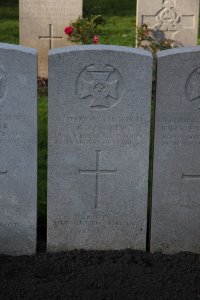 Lijssenthoek Military Cemetery - Gooding, F R