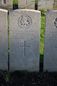 Lijssenthoek Military Cemetery - Goodyear, Sydney